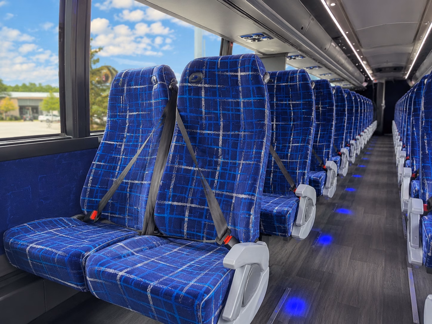 lax charter bus rentals airport transfers for corporate groups